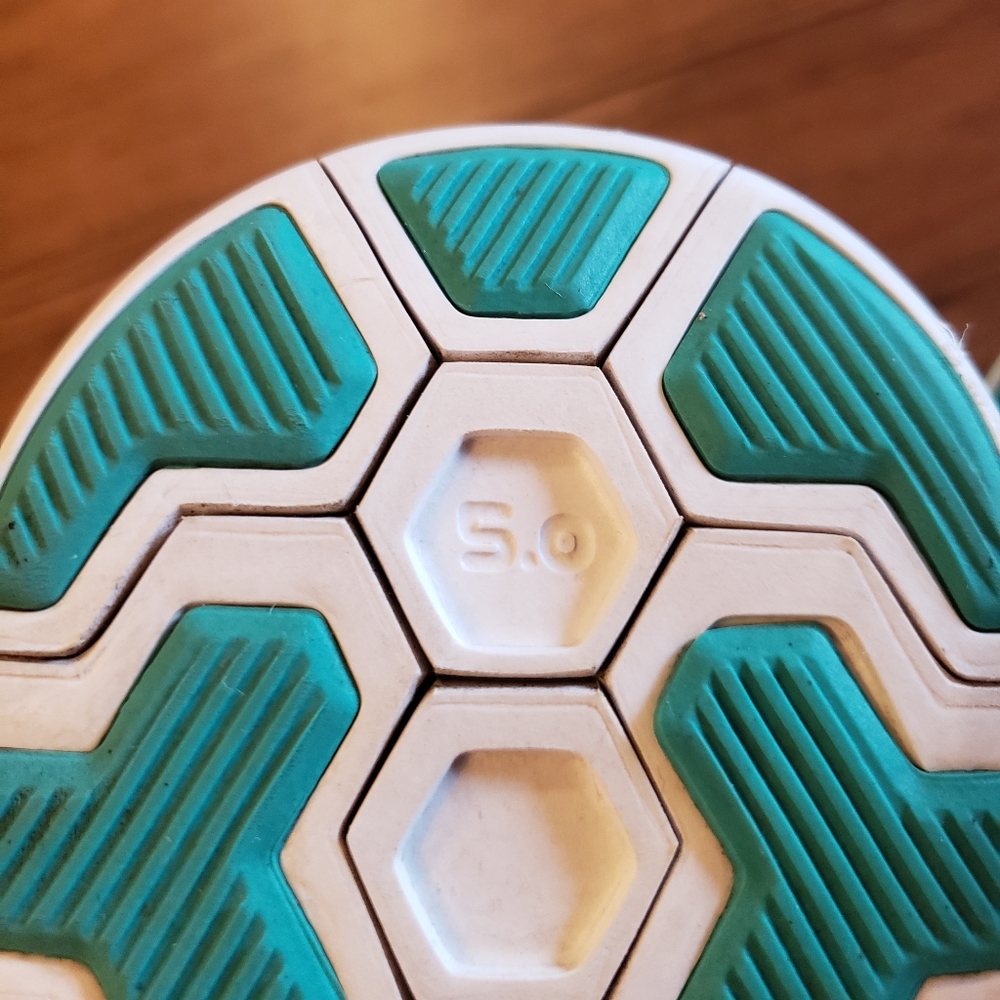 🦋 NEW NIKE FREE RUNNING SHOES🦋 - Picture 3 of 13